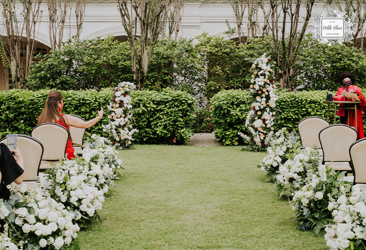 scattered along the aisle wedding decor singapore